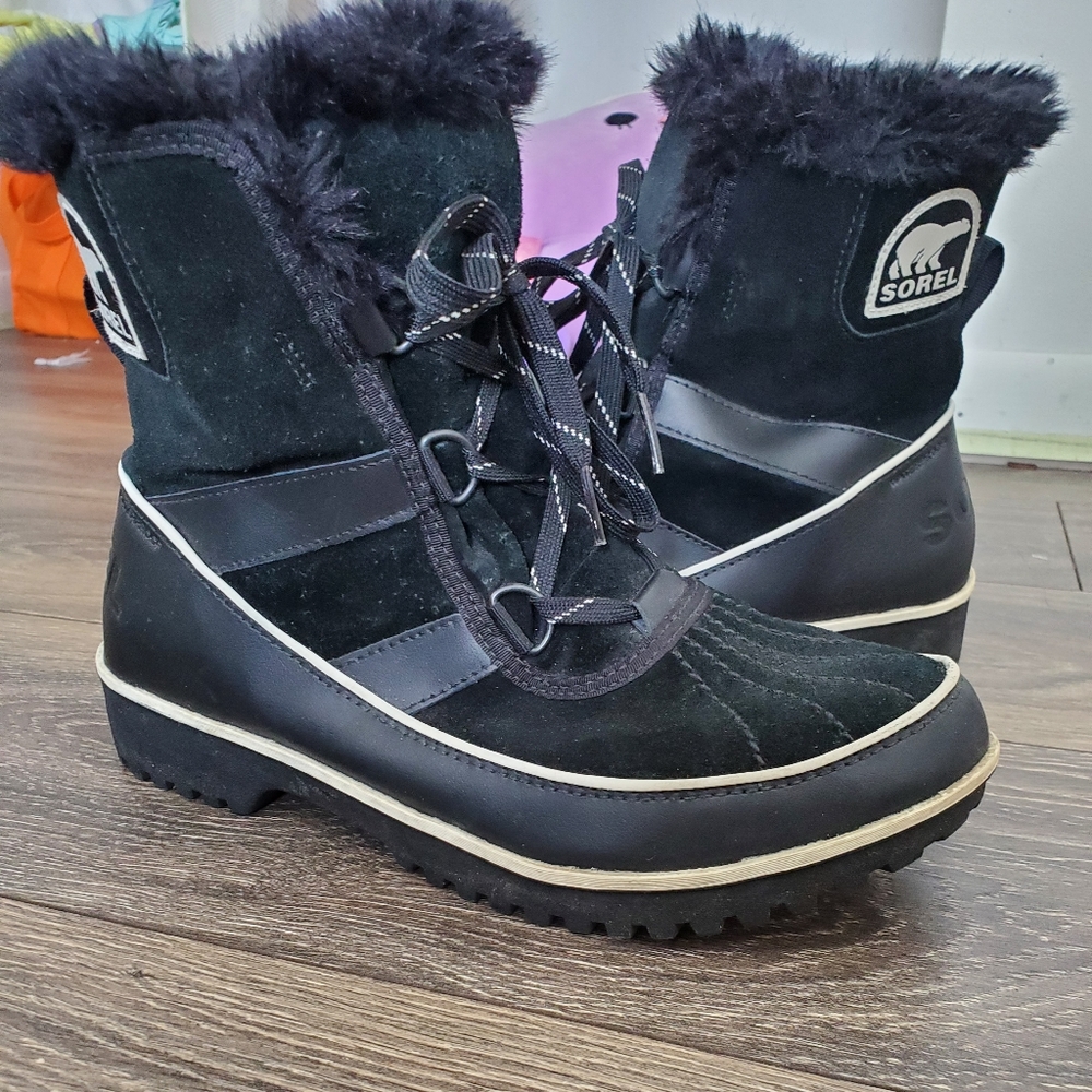 Sorel boots size 9.5